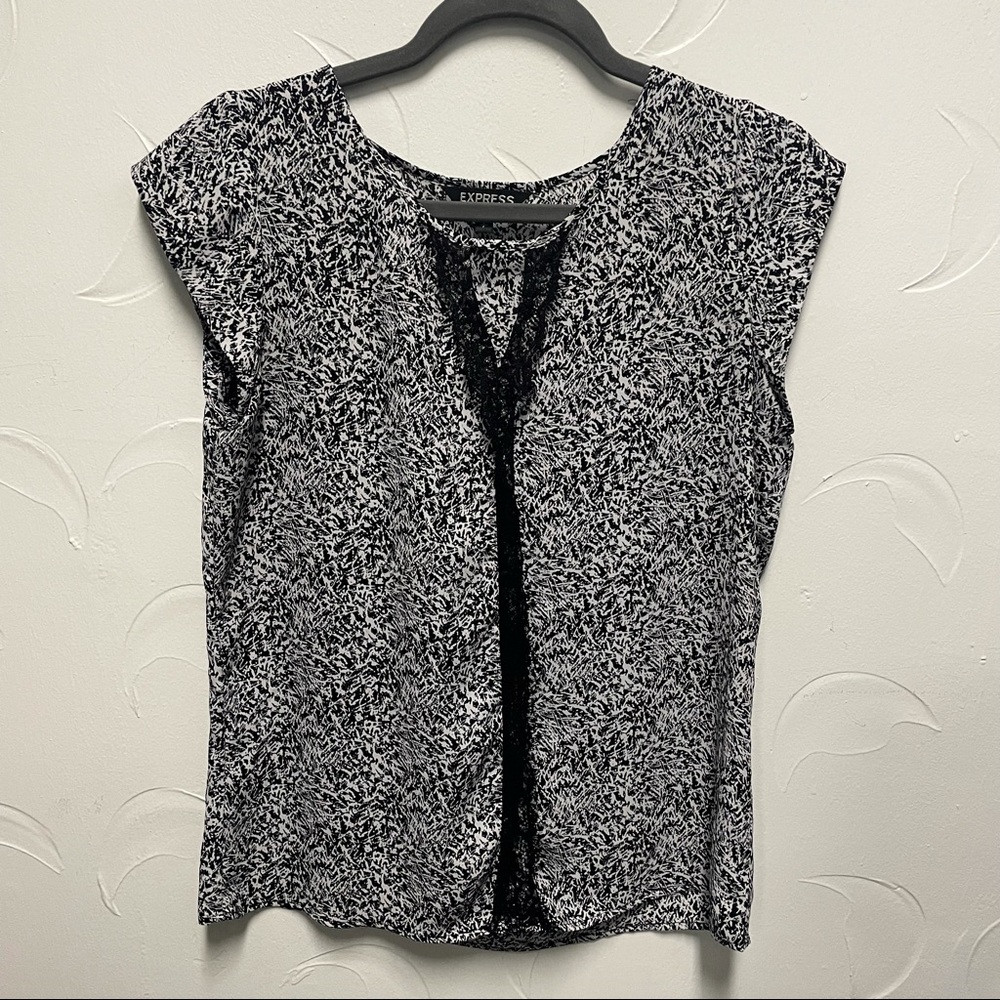Express | Black and White Blouse